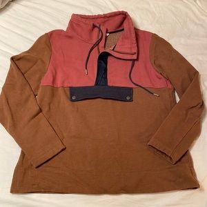LL Bean signature Sweatshirt.